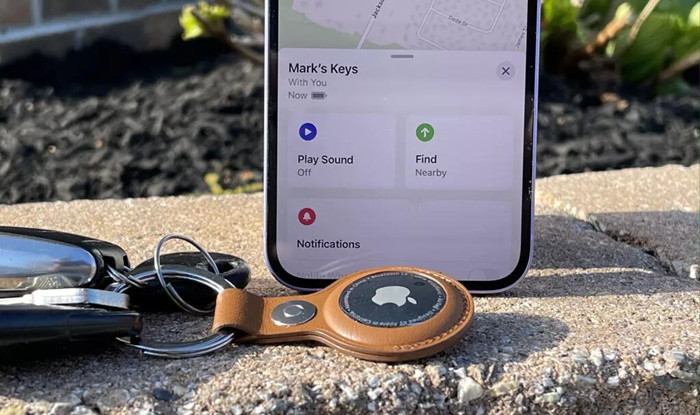 GPS on an electronic Car Key